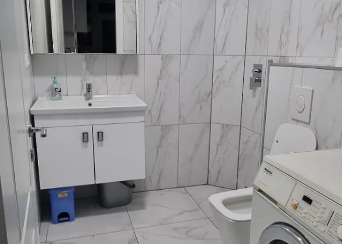 Lalas 1 Apartament Tirana